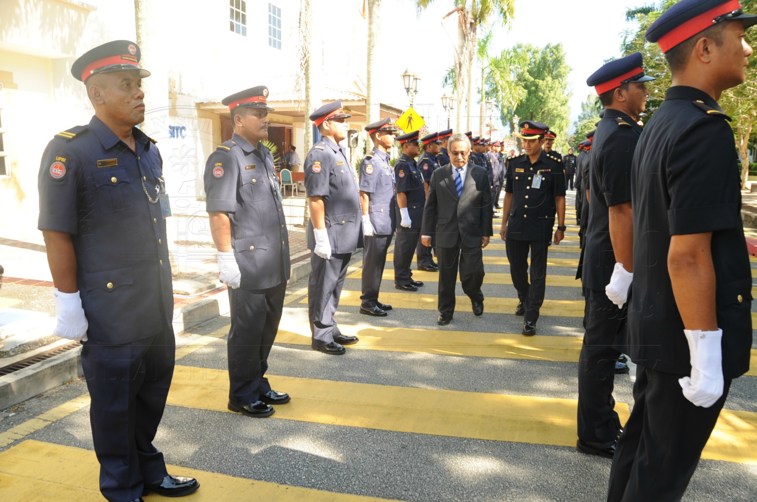 PRO 16 6 AMANAT VCHAS 8562